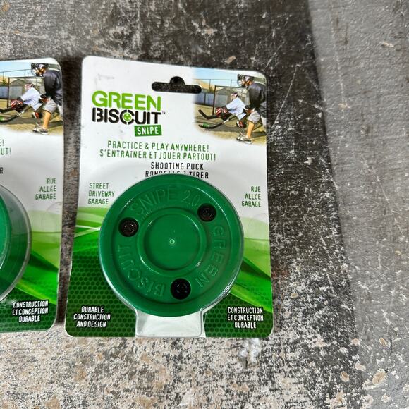 Green Biscuit Hockey Puck 2 Pack Original and Snipe Indoor Outdoor New Sealed - Picture 4 of 5